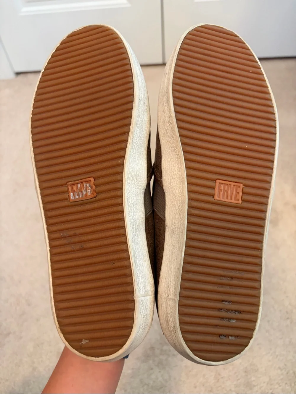 Frye Company Slip On Dylan Shoes Women Size 8M Leather Sneakers 3479264 Ash